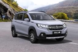 Maruti Suzuki Xl6 Color Splendid Silver